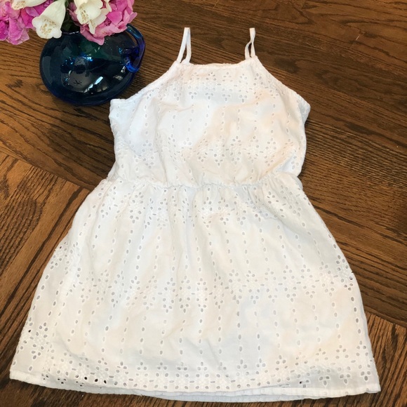 Old Navy Other - Adorable eyelet dress. girls 5